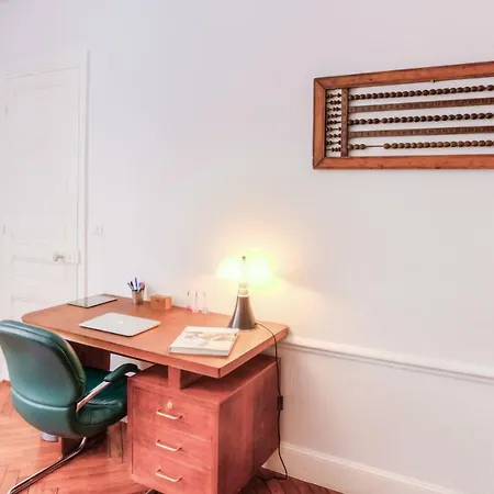 Apartment #11 Clemenceau Design Hyper Centre 10min &
