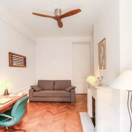 #11 Clemenceau Design Hyper Centre 10min & Apartment